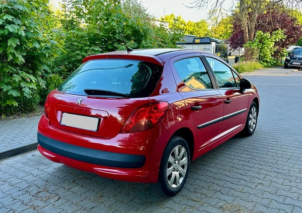 Peugeot 207 cena 10800 przebieg: 185300, rok produkcji 2007 z Gdańsk małe 106